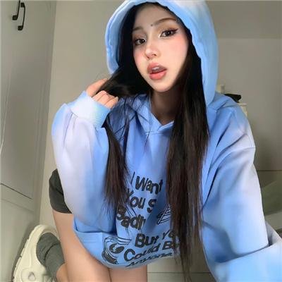 黎明时分的年轻人们